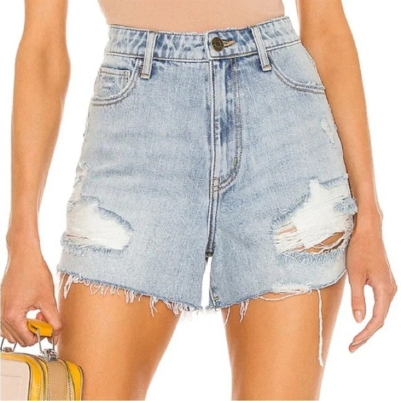 Show Me Your MuMu Pants - Show Me Your Mumu Phoenix Shorts in Cyprus Sea Frayed Light Wash Denim